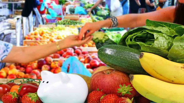 Astuces incontournables pour payer moins cher ses fruits et légumes