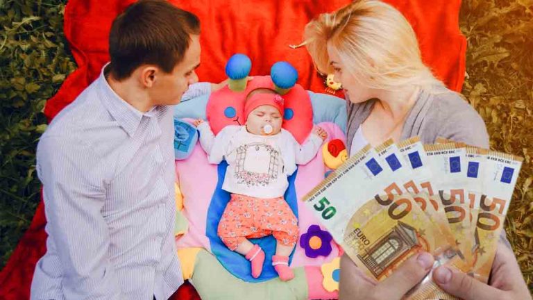 Prime à la naissance et à l'adoption 2025 : découvrez les démarches à suivre pour maximiser vos droits.