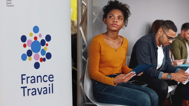 Bonne nouvelle pour les demandeurs d’emploi : cette aide de France Travail augmente en 2025 !