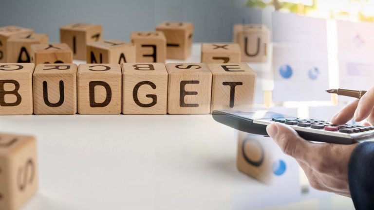 Budget 2026 : et si la TVA passait à 21 % ? Ce que cela pourrait changer pour votre porte-monnaie !