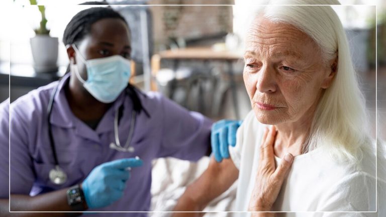Vaccins obligatoires après 65 ans : voici ce que l’on sait des deux nouvelles injections