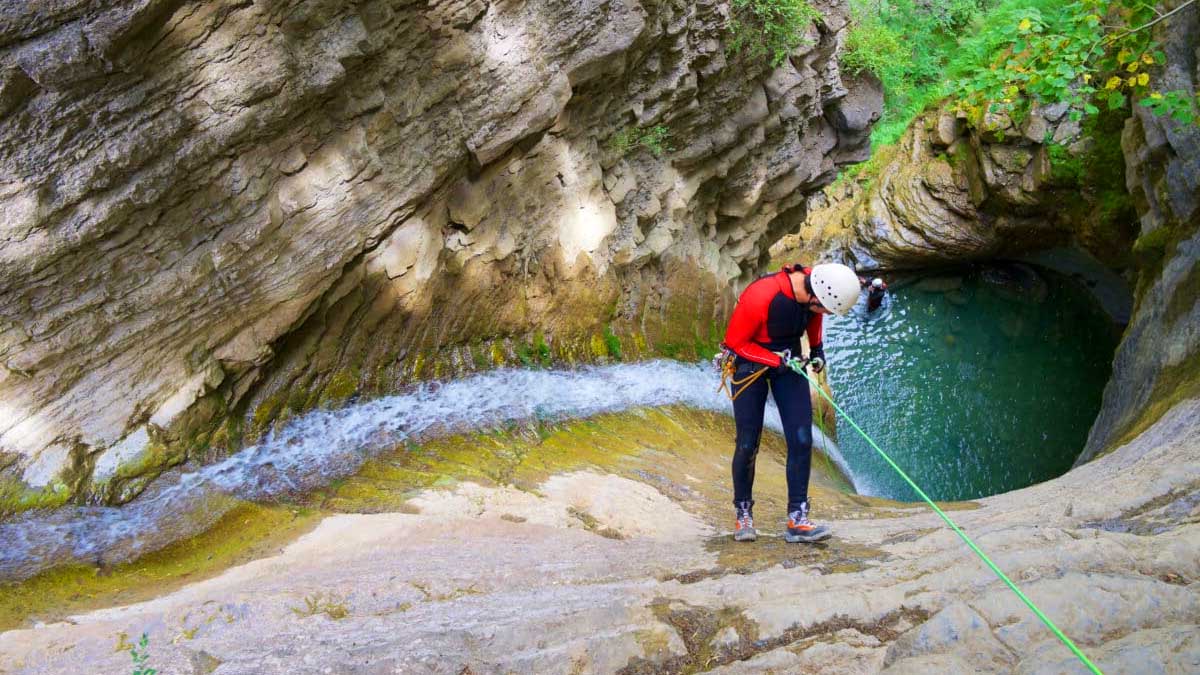 Ce canyon caché d’Occitanie pourrait détrôner les gorges du Verdon : un trésor à découvrir absolument !