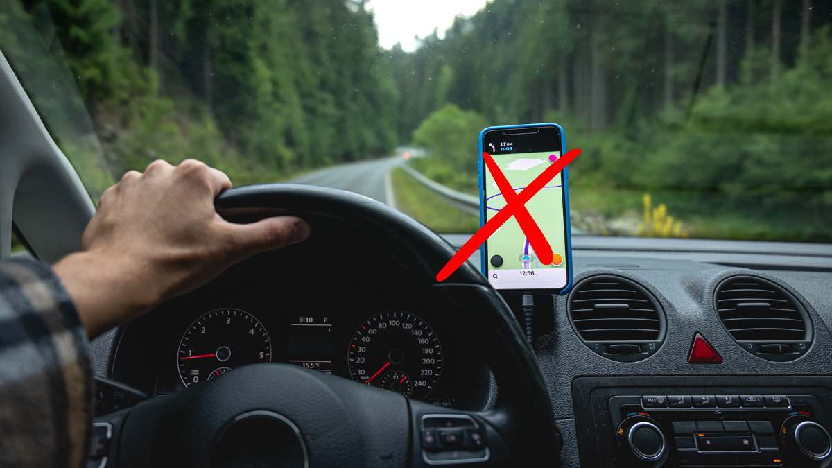 C’est officiel : l’application préférée des conducteurs est désormais bannie, 1 500 € d’amende et 6 points de permis en jeu