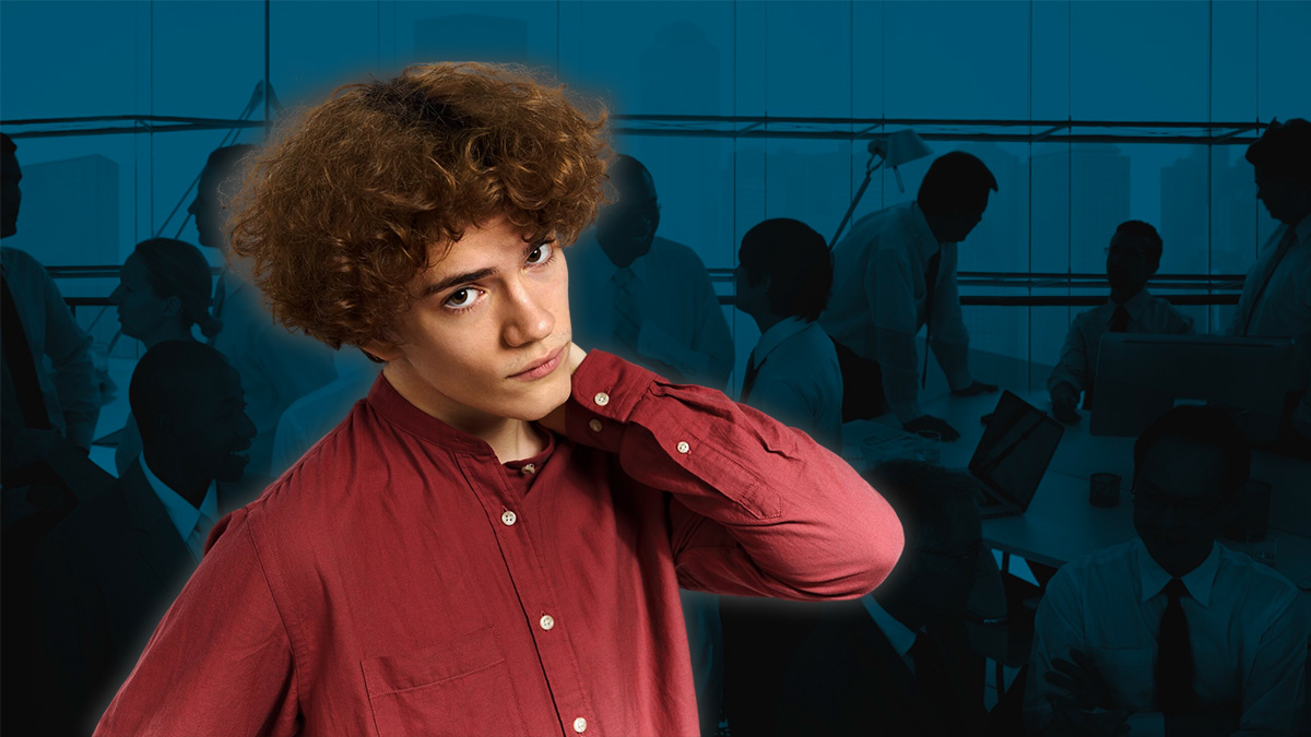 Se gratter la nuque en pleine discussion : que cache ce geste ? 